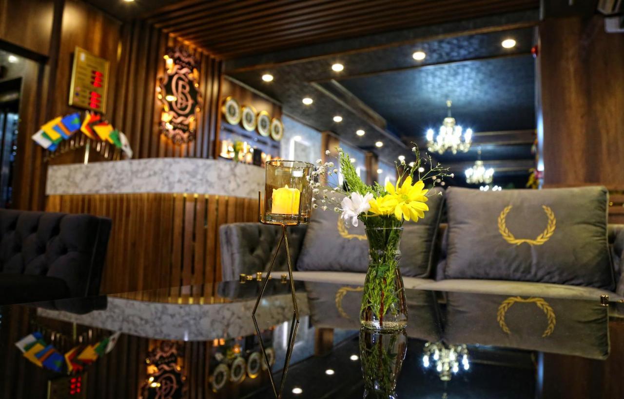 Bayrak Grand Hotel Трабзон Экстерьер фото