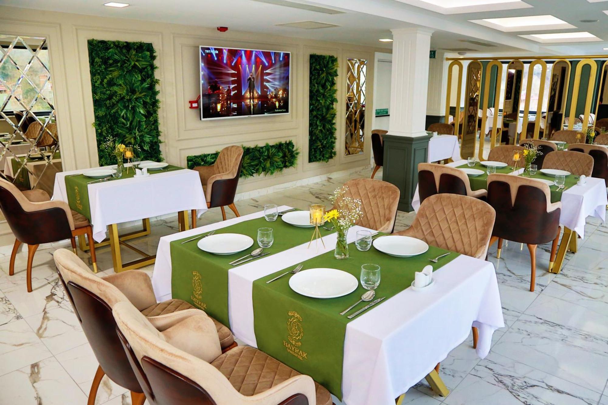 Bayrak Grand Hotel Трабзон Экстерьер фото